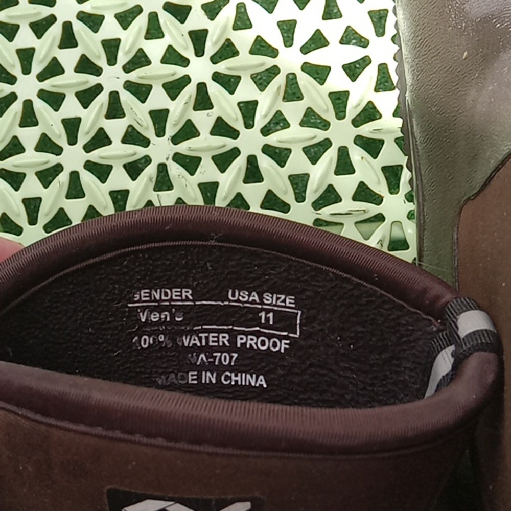 Duck & Fish boots - Picture 6 of 7